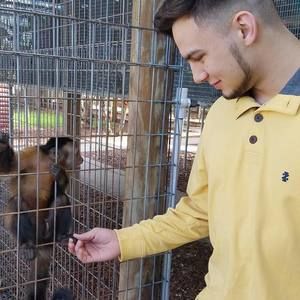 Meet your Posher, Chris